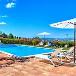 Bella 8, Emma Villa Massa Martana