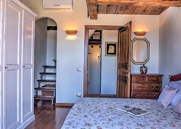 빌라 Bella 8, Emma