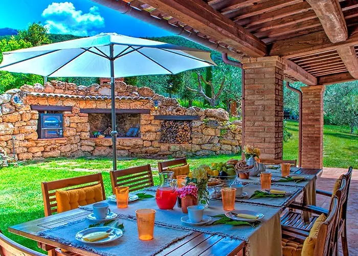 Bella 8, Emma Вилла Масса-Мартана